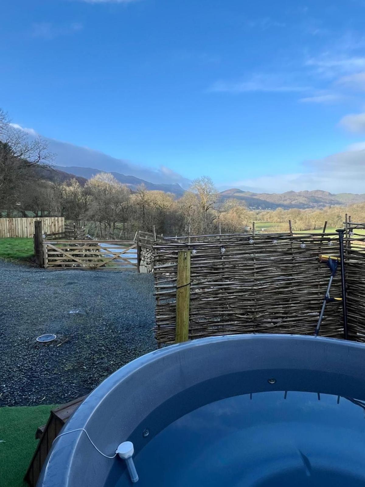 Cader Mountain View Cottage With Hot Tub In Snowdonia ดอลเกซเซย์ ภายนอก รูปภาพ