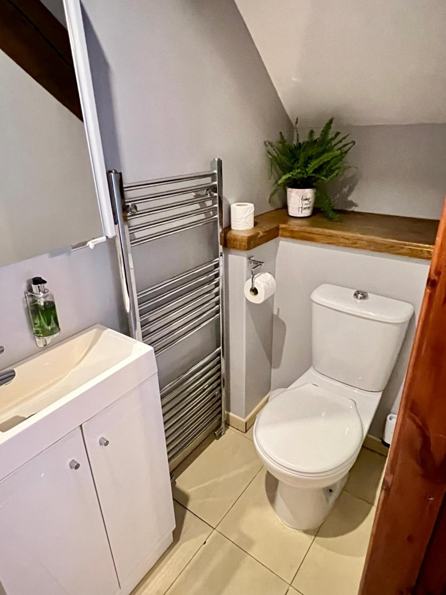 Cader Mountain View Cottage With Hot Tub In Snowdonia ดอลเกซเซย์ ภายนอก รูปภาพ
