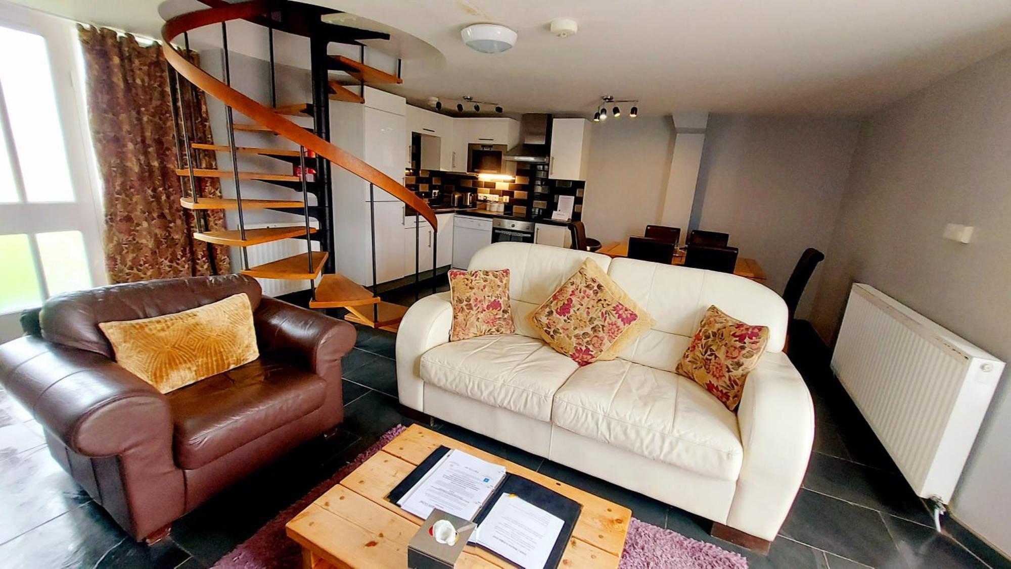 Cader Mountain View Cottage With Hot Tub In Snowdonia ดอลเกซเซย์ ภายนอก รูปภาพ